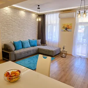 Luxury Nevena - Bogoridi Super Centre Apartament